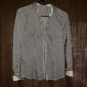 H&M dress shirt size 8 NWOT